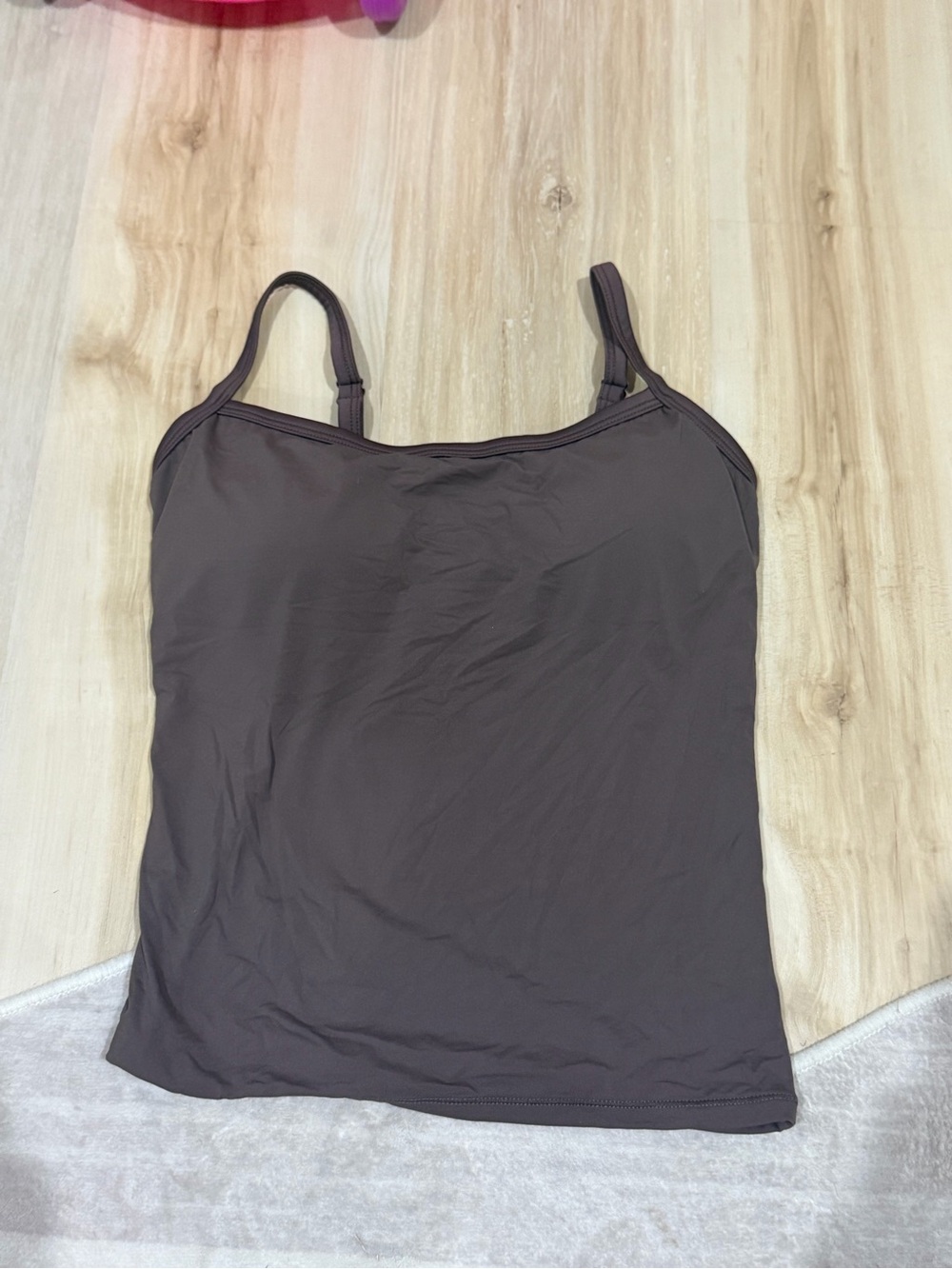 Women's Simple Adjustable-Strap Tank Top - Chocolate Brown